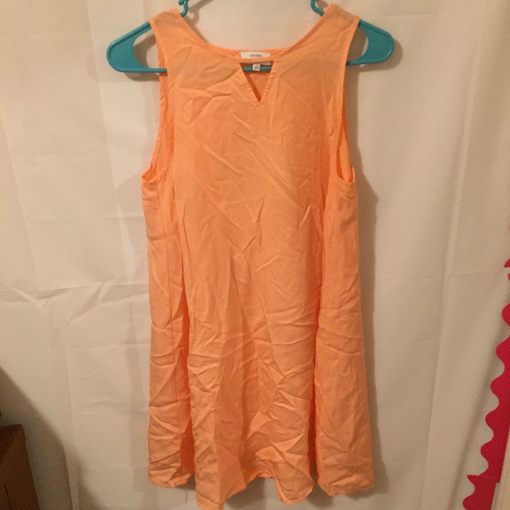 Crown and ivy sleeveless dress